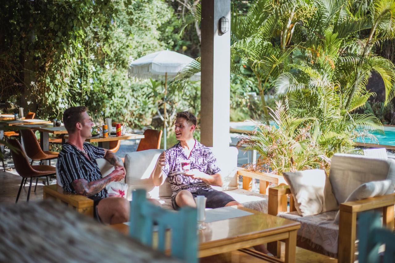 ホテル Roost Glamping - Sha Certified Rawai エクステリア 写真
