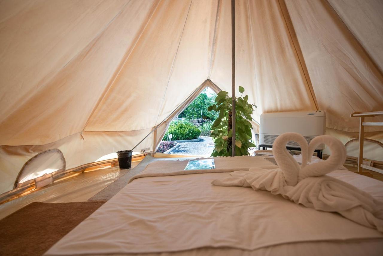 ホテル Roost Glamping - Sha Certified Rawai エクステリア 写真
